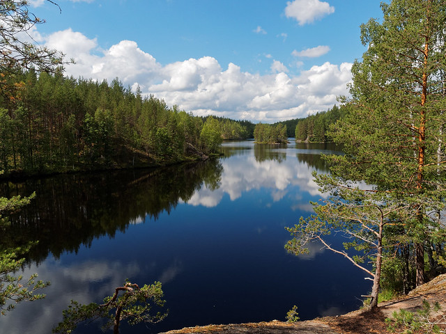 フィンランド・夏の湖