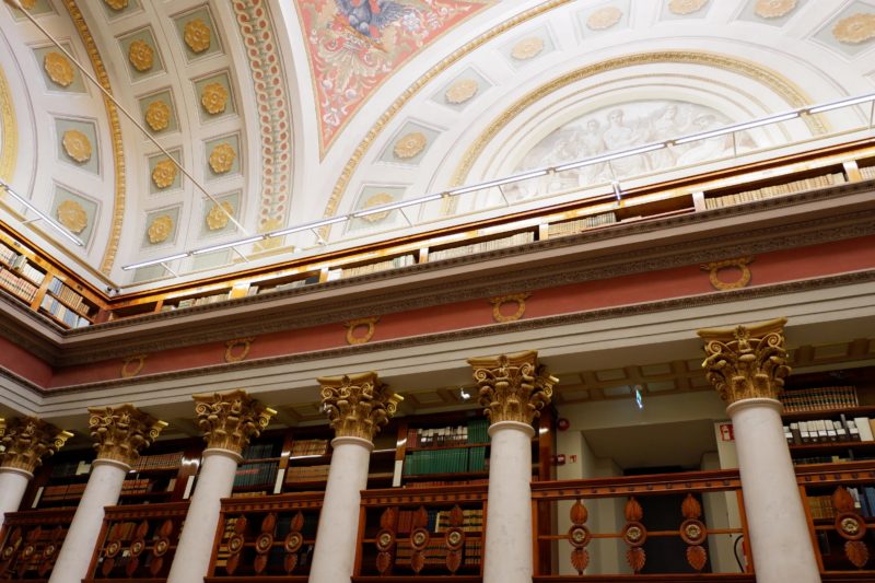 フィンランド国立図書館
