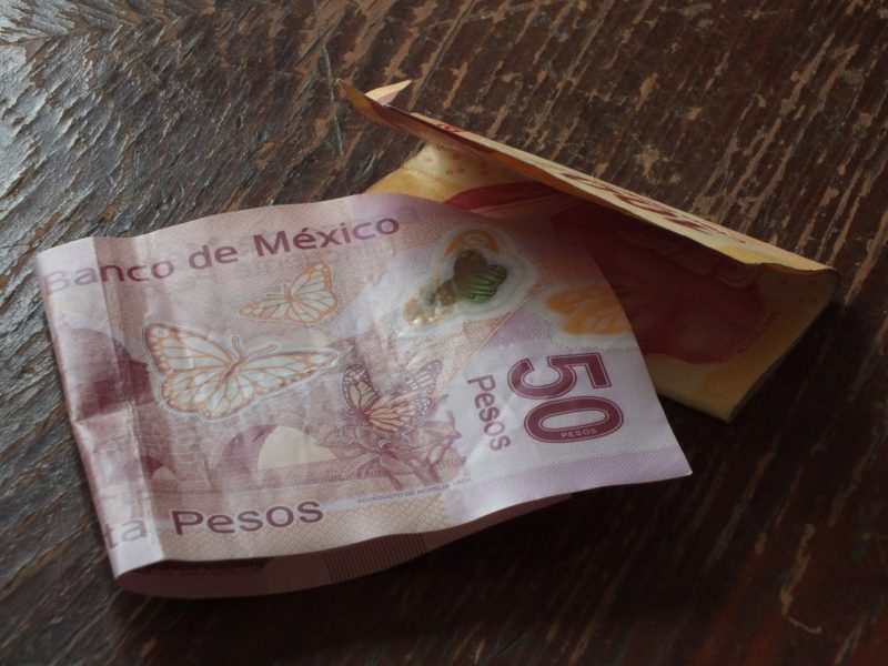 メキシコの通貨ペソ