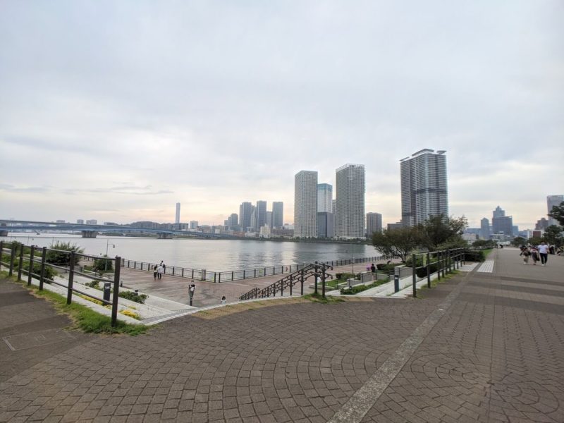 豊洲春海橋公園