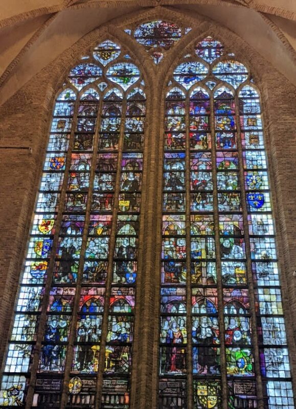 デルフト新教会（Nieuwe Kerk）グロティウスのステンドグラス
