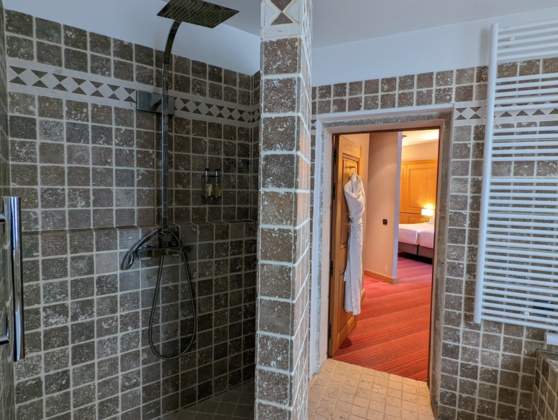 ホテル・ドゥ・ブールトルルド　バスルーム