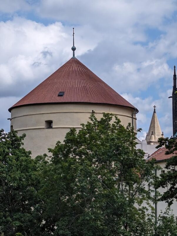火薬塔（Prašná věž）訪問時は休業中でした