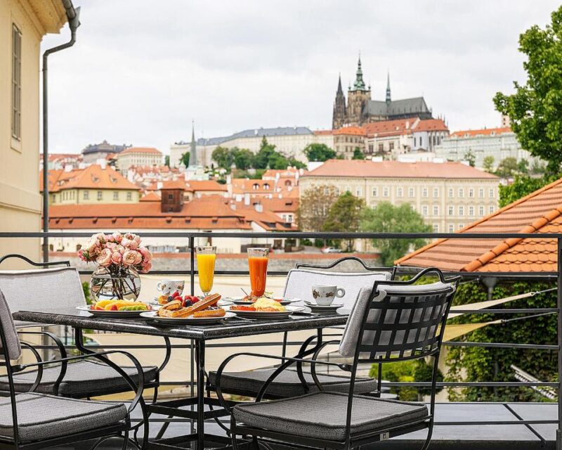 フォーシーズン ホテル プラハ（Four Seasons Hotel Prague）