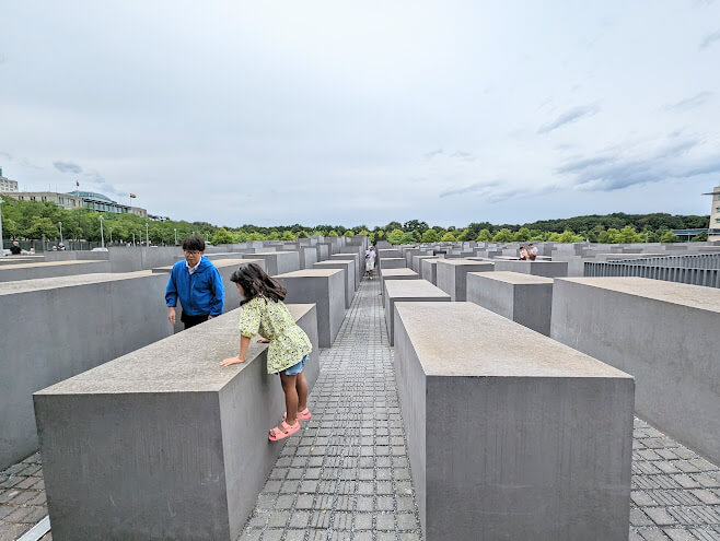 虐殺されたヨーロッパのユダヤ人のための記念碑（Denkmal für die ermordeten Juden Europas）
