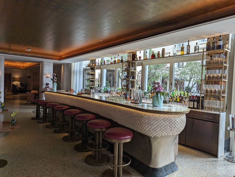 Gio's Restaurant & Terrace