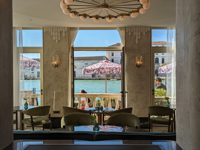 Gio's Restaurant & Terrace