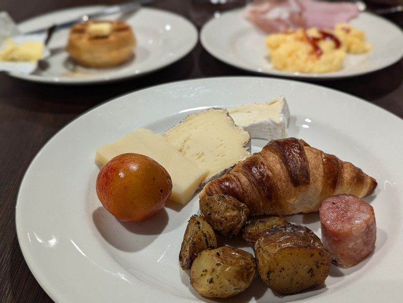 ハンプトン バイ ヒルトン トゥールーズエアポート　朝食