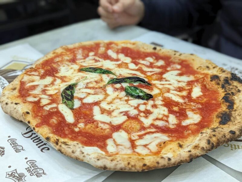 ランティカ・ピッツェリア・ダ・ミケーレ（L'Antica Pizzeria da Michele）