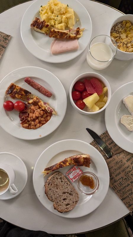 ベストウエスタン プラス クリスタルホテル　朝食