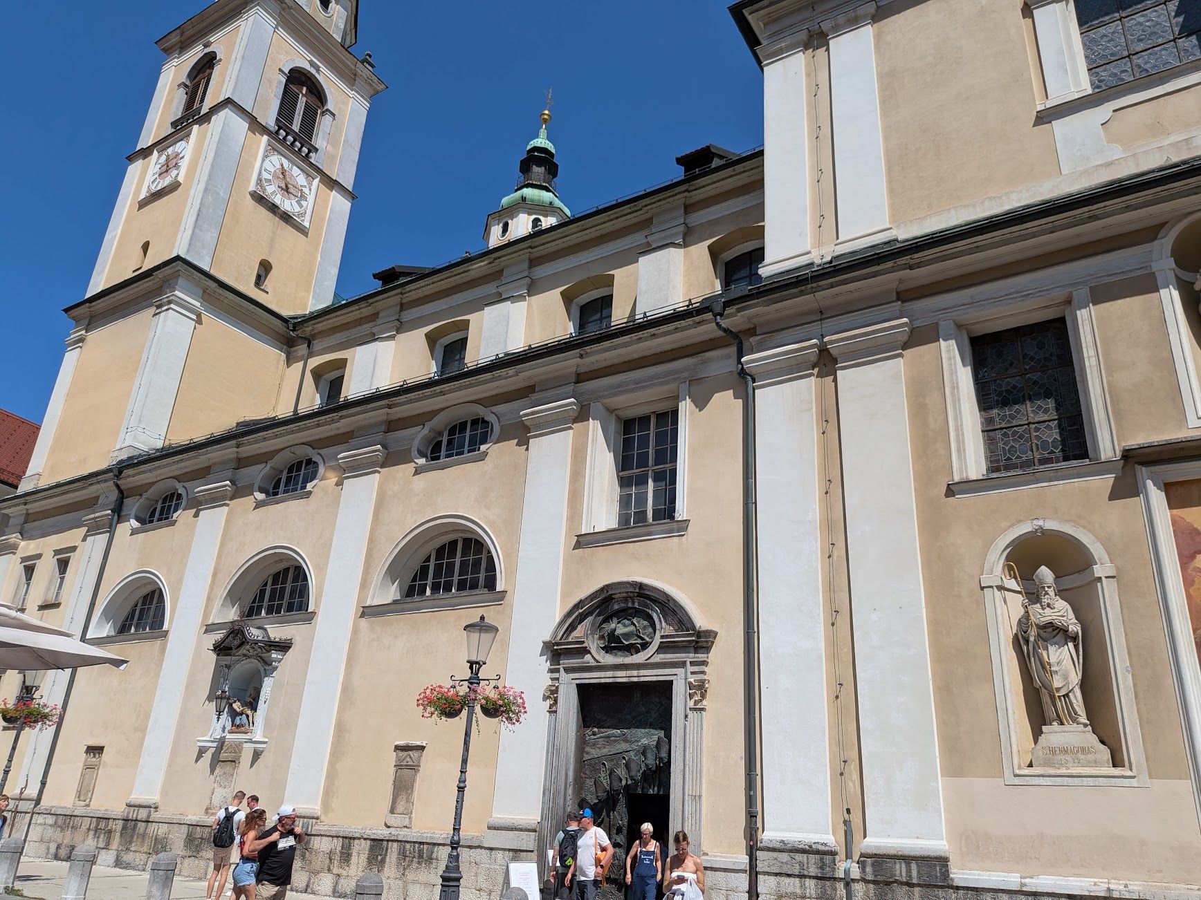 聖ニコラオス大聖堂（Stolnica Sv. Nikolaj）